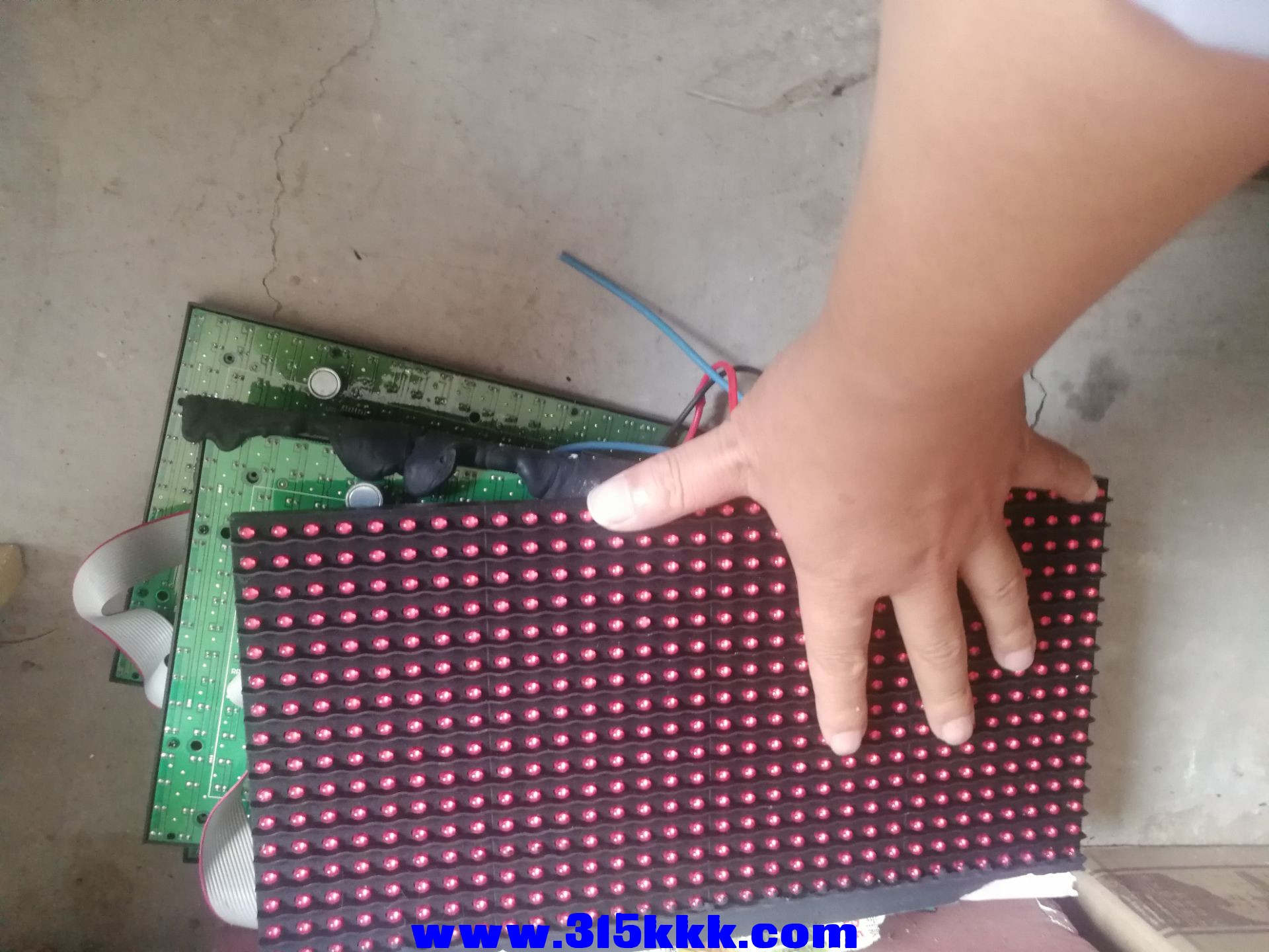 2d0ef941a37020e1.jpg