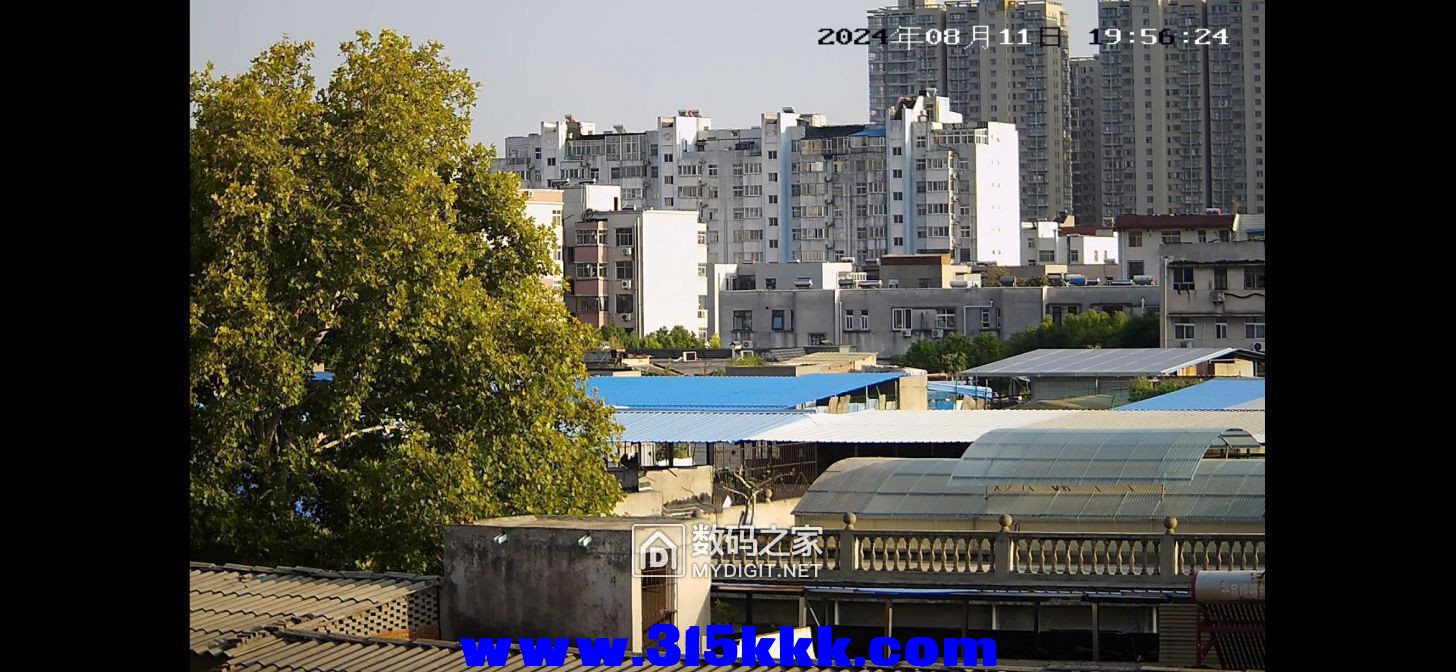 092303gxrjyqj3nnsdryrr.jpg