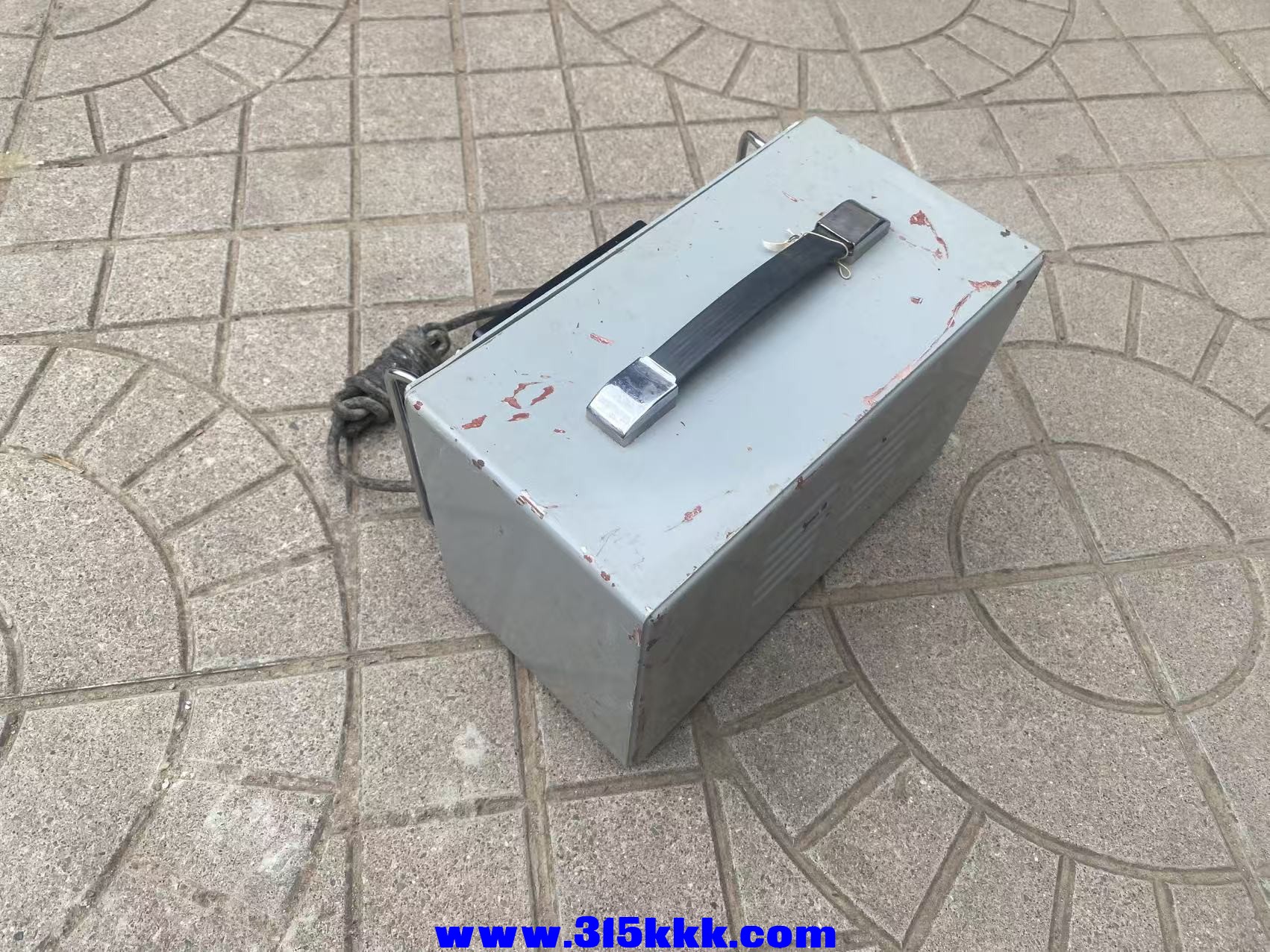 毫伏表1.jpg