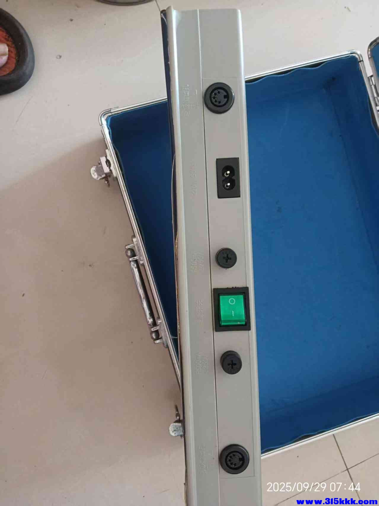 微信图片_20250929075145_630_225.jpg