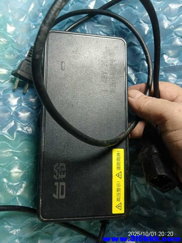 微信图片_20251001232923_776_225.jpg