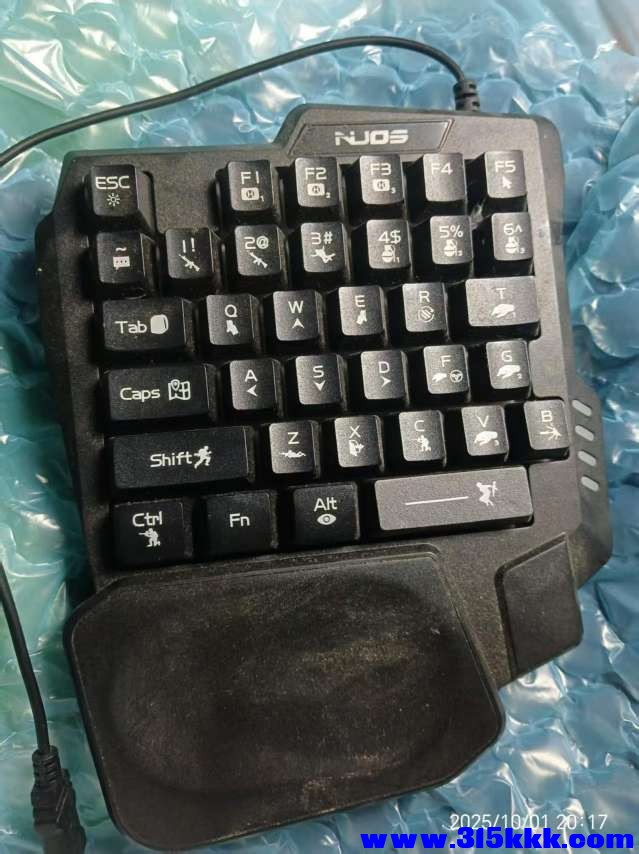 微信图片_20251001232935_789_225.jpg