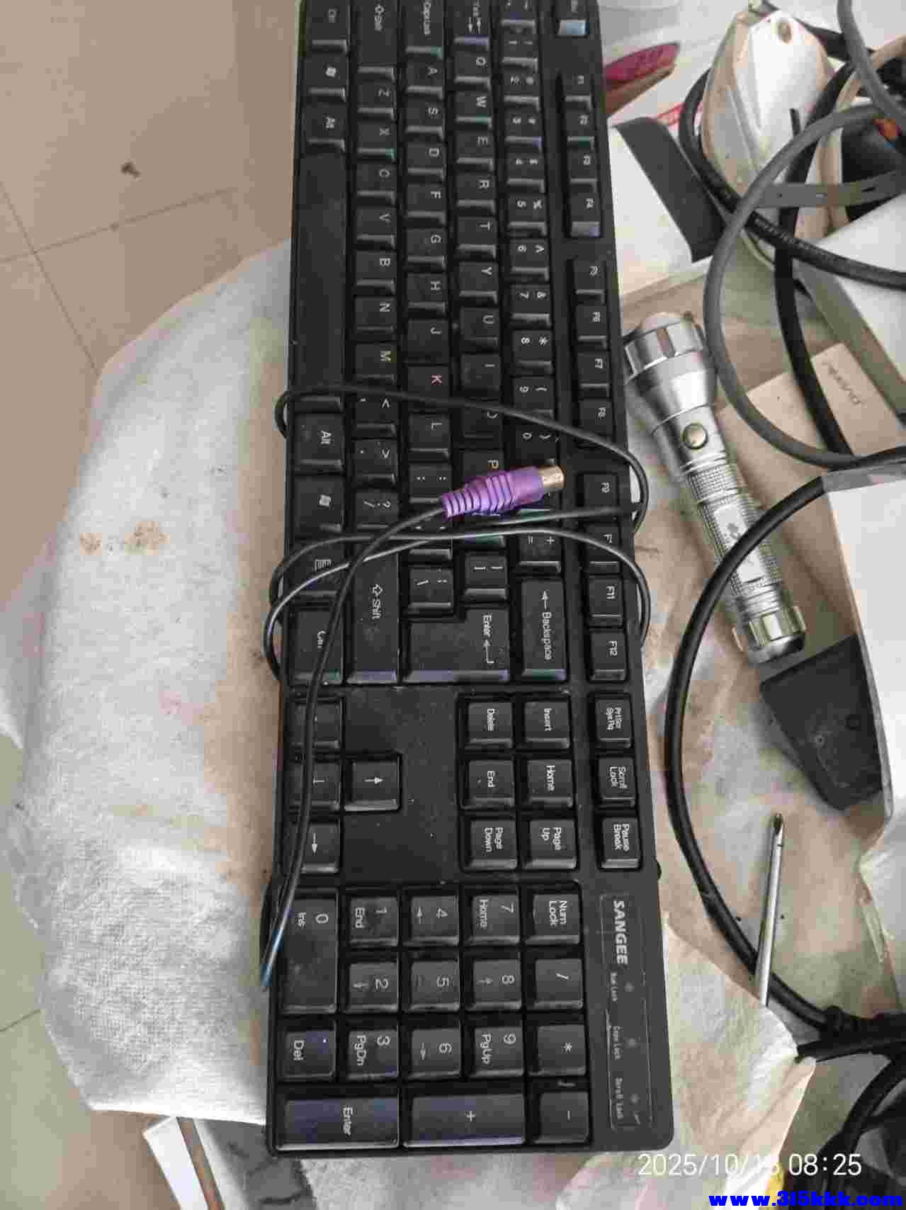 微信图片_20251013083858_1348_225.jpg