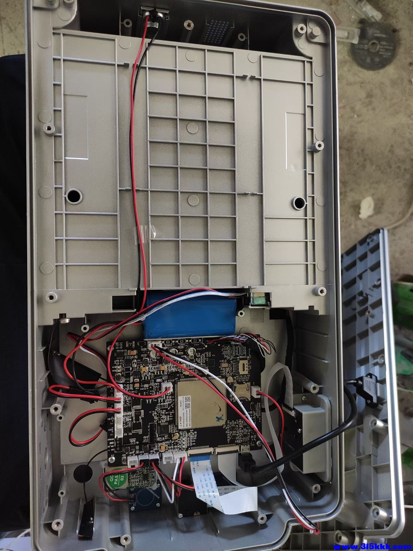 mmexport1760322532628.jpg