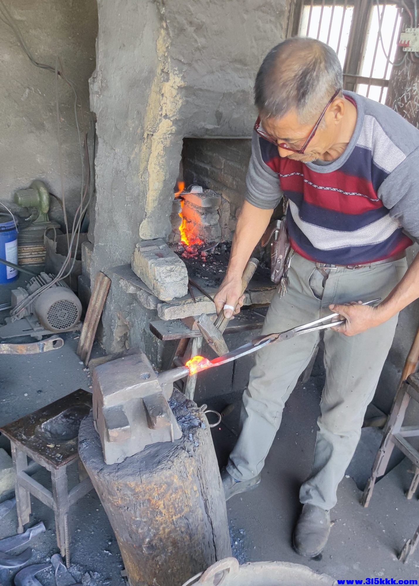 打铁9.jpg
